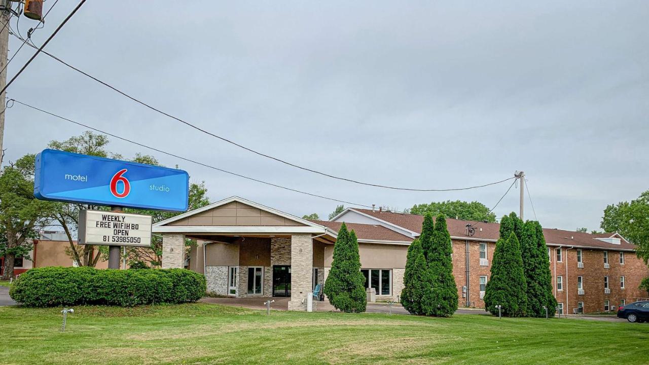 Motel 6 Rockford, Il Exteriér fotografie